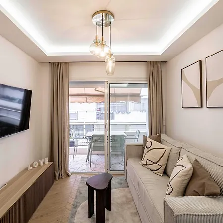 Elegant With Balcony 1bd 4p - Croisette